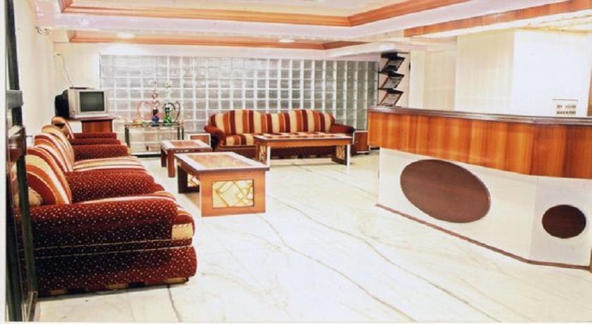 Hotel Rahil International Mahābaleshwar Zewnętrze zdjęcie