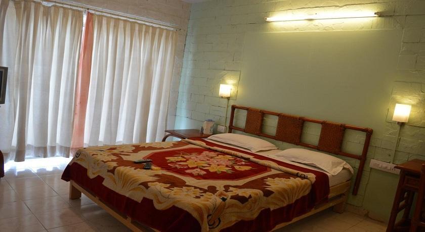 Hotel Rahil International Mahābaleshwar Zewnętrze zdjęcie