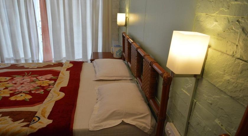 Hotel Rahil International Mahābaleshwar Zewnętrze zdjęcie