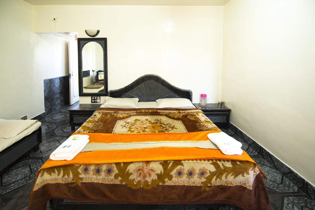Hotel Rahil International Mahābaleshwar Zewnętrze zdjęcie